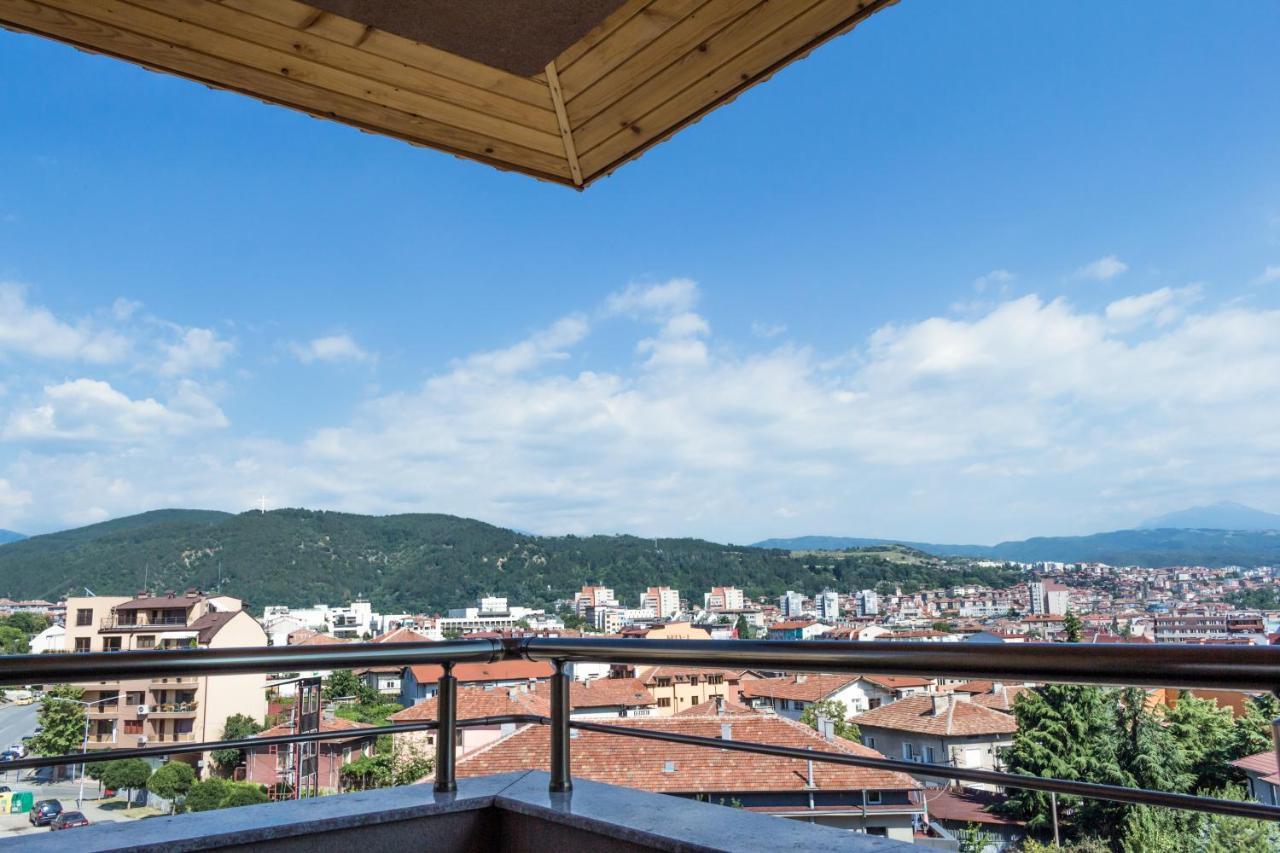 City View Apartment With 2 Bedrooms And Free Garage Blagoevgrad Exterior foto